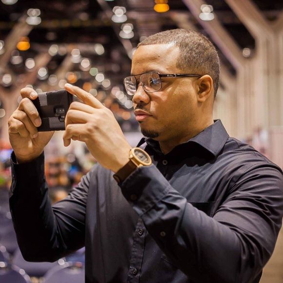 Meet your Posher, Steven - Picture 1 of 1